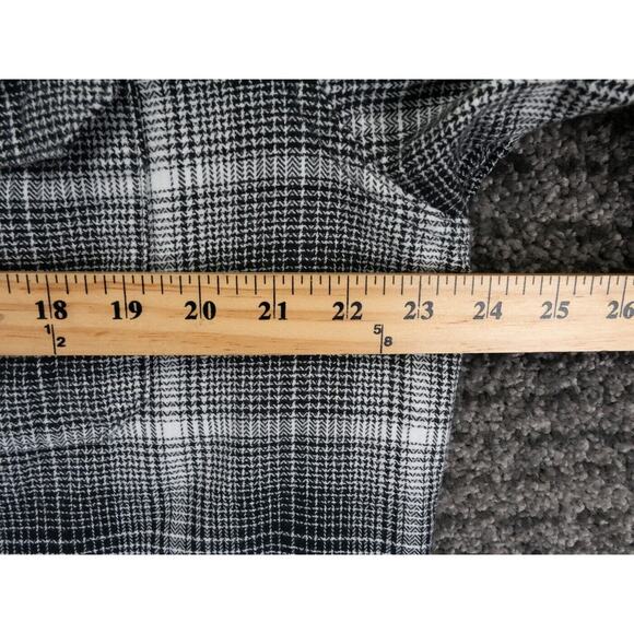 Levis Shirt Mens Large Black White Plaid Flannel Relaxed Fit Outdoor Cabincore - Picture 7 of 12